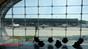 A&eacute;roports: nouvelles gr&egrave;ves &agrave; l'or&eacute;e de la haute saison