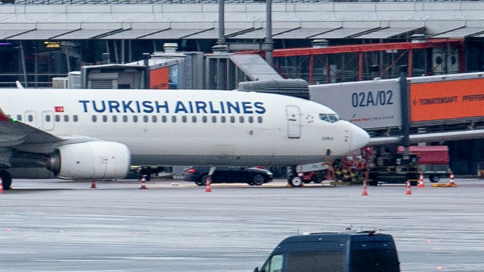 Termina sequestro de menina, ref&eacute;m do pai, no aeroporto de Hamburgo