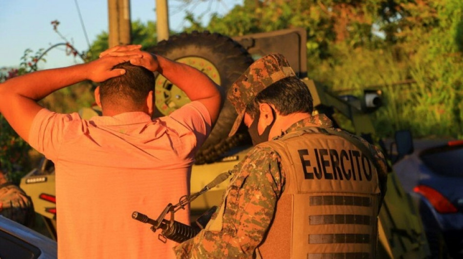 Militares cercan populoso municipio salvadore&ntilde;o para capturar pandilleros