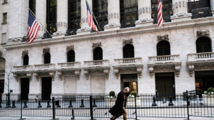 Wall Street ouvre en hausse, rebond technique et r&eacute;sultats aident les indices