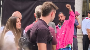 Adam Sandler sbarca a Torino, via Roma diventa Parigi per il nuovo film