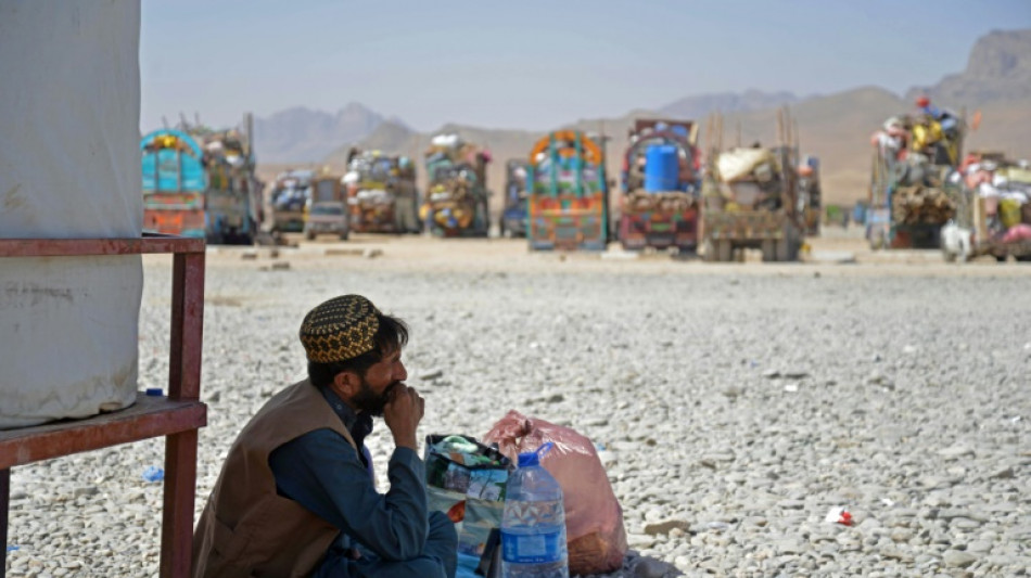 Más de 200.000 afganos abandonaron Pakistán desde abril