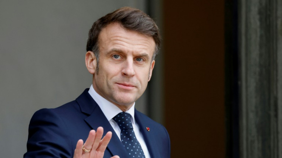 Ukraine: Macron r&eacute;unit les chefs de partis face &agrave; la "menace existentielle" russe