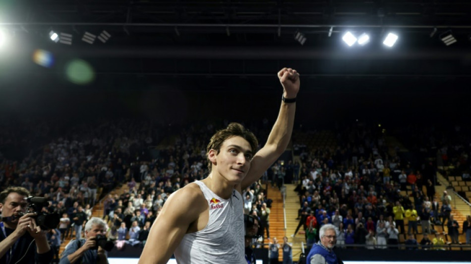 Duplantis eleva a 6,22 metros su r&eacute;cord del mundo en salto con garrocha