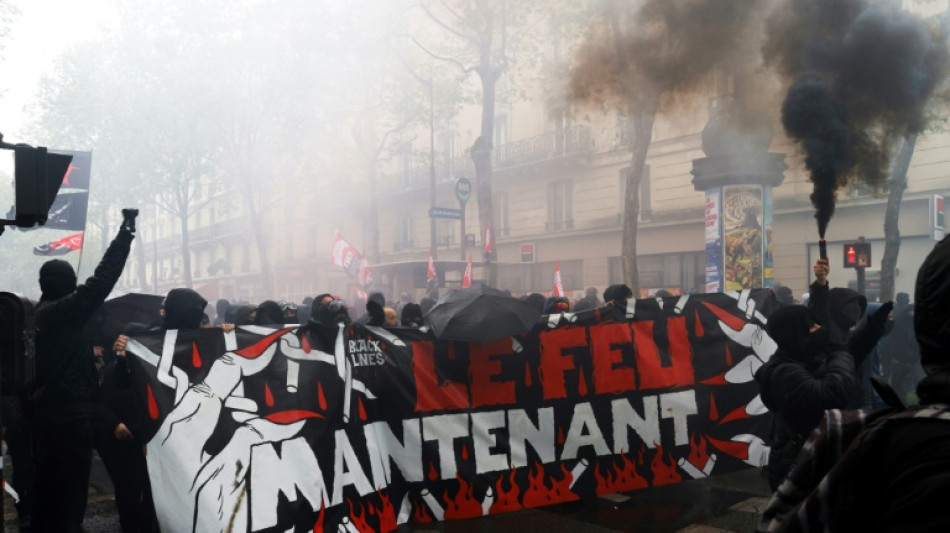 Hunderttausende bei Demonstrationen zum 1. Mai in Frankreich