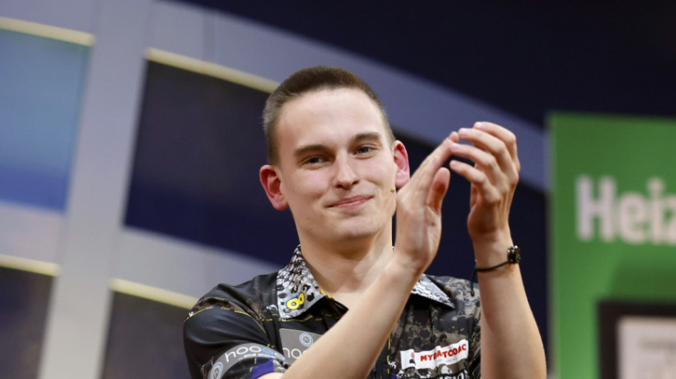 Darts-EM: Pietreczko schl&auml;gt auch Littler-Bezwinger Gilding
