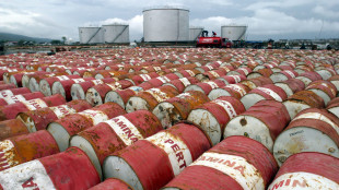 Il petrolio in rialzo a New York a 64,53 dollari