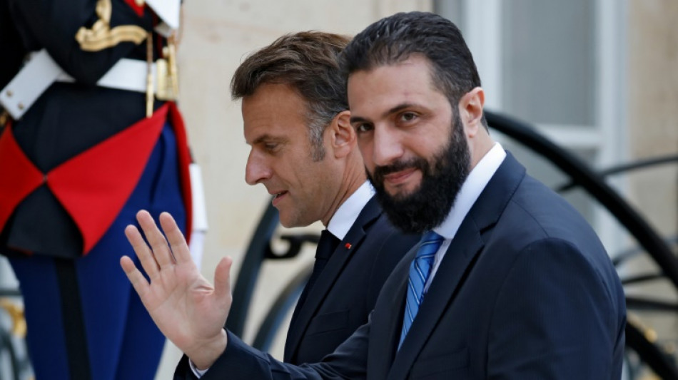 Treffen in Paris: Macron fordert von al-Schaara Schutz von Minderheiten in Syrien