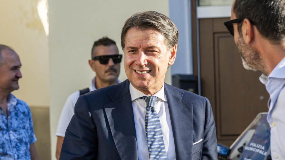 Conte, Schlein indisponibile a passo indietro, ma affrettiamoci su primarie
