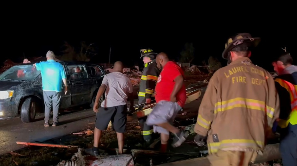 Des tornades font au moins 20 morts dans le centre des Etats-Unis