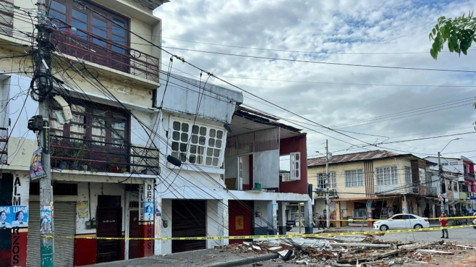 Buildings destroyed, one injured in Ecuador quake 