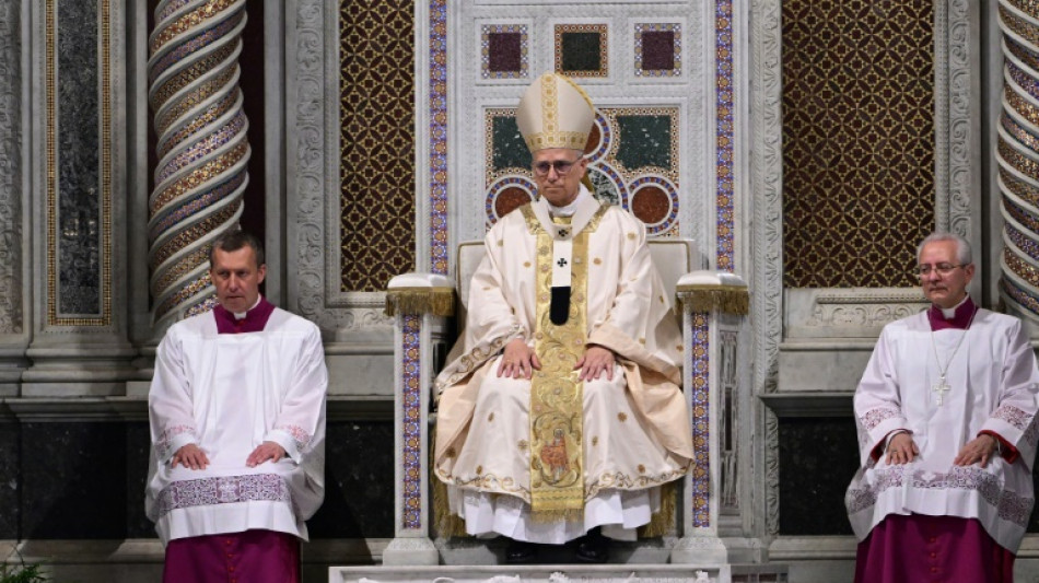 Le pape prend possession de sa chaire d'&eacute;v&ecirc;que de Rome en la basilique du Latran