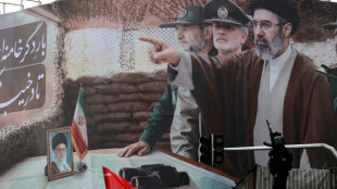 Trump da a Ir&aacute;n por "vencido" y Teher&aacute;n amenaza con reducir "a cenizas" sitios petroleros vinculados a EEUU
