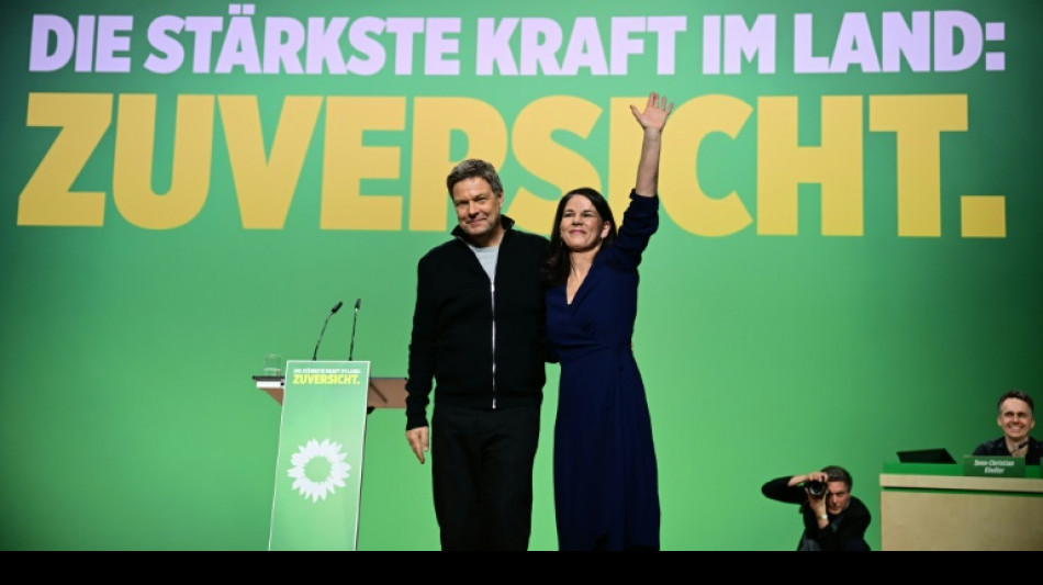 Gr&uuml;nen-Parteitag beschlie&szlig;t Wahlprogramm - scharfe Attacken gegen Merz