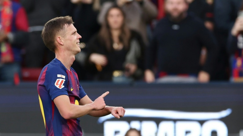 Barca take La Liga lead, Atletico rise to third