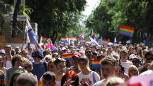 Delegazione M5s al Budapest Pride, "Orban non ci spaventa"