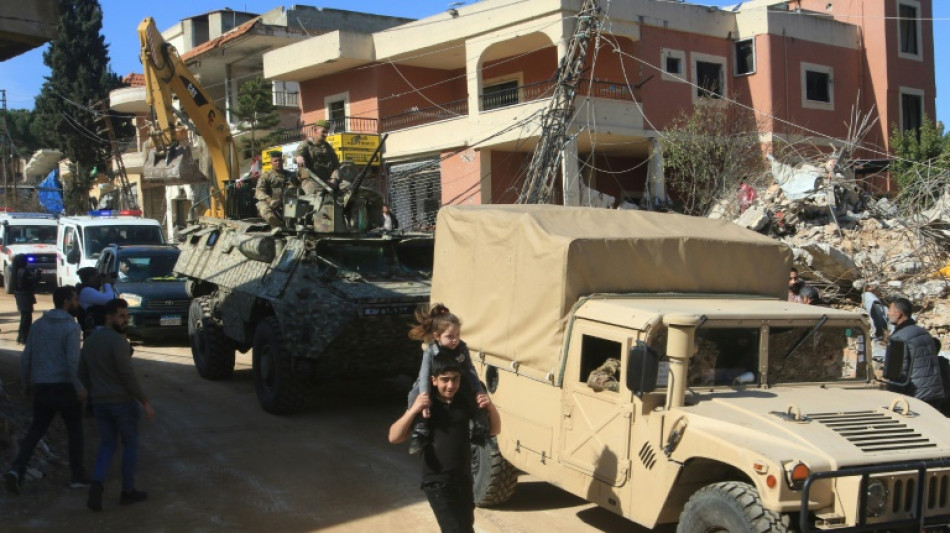 El ej&eacute;rcito israel&iacute; dice que mat&oacute; a un jefe de Hezbol&aacute; en un bombardeo en el sur de L&iacute;bano