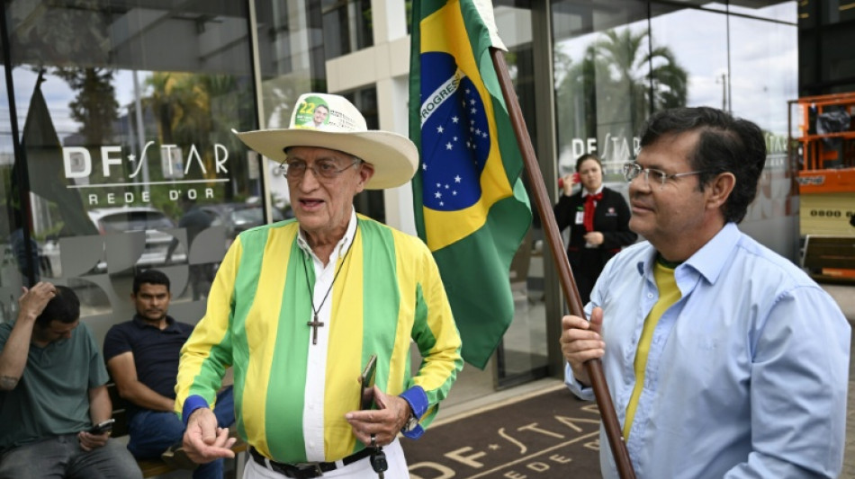 Bolsonaro sale de terapia intensiva tras una cirug&iacute;a en el abdomen