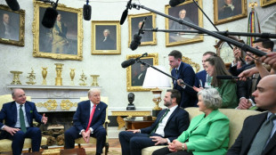 Trump critica a Irlanda en la Casa Blanca antes del D&iacute;a de San Patricio
