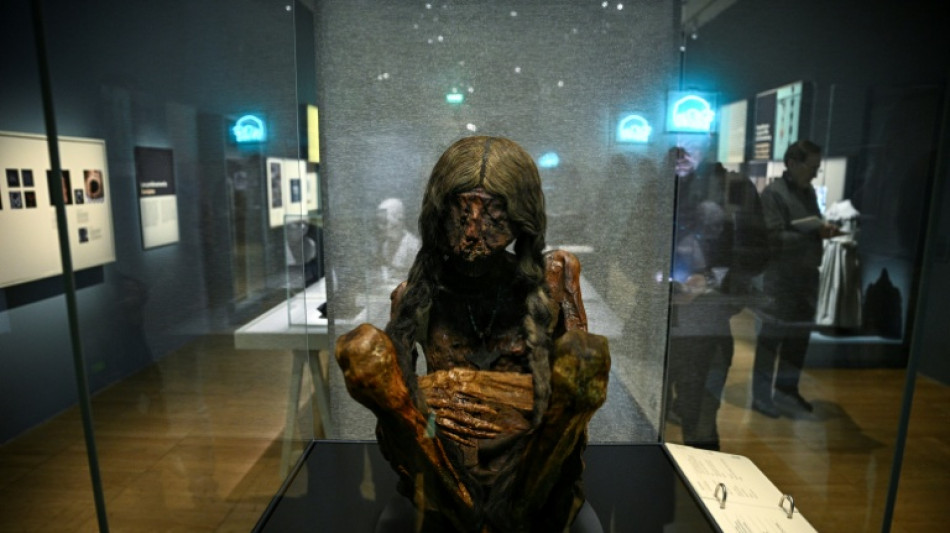 Exposição em Paris sobre múmias mostra várias peças andinas