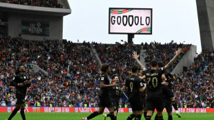 Portugal atropela Armênia (9-1) e vai à Copa do Mundo