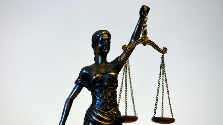 Fr&uuml;here Partnerin auf Waldweg erstochen: Lebenslange Haft f&uuml;r 24-J&auml;hrigen in Siegen