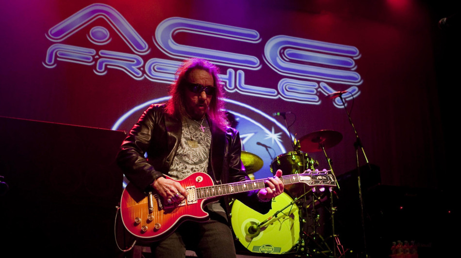 E' morto a 74 anni Ace Frehley, chitarrista fondatore dei Kiss