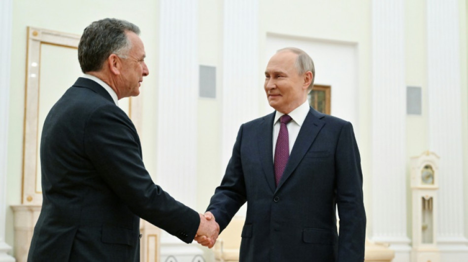 Poutine parle &agrave; l'&eacute;missaire am&eacute;ricain de possibles "n&eacute;gociations directes" avec Kiev