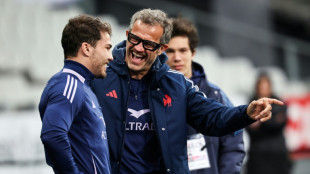 France eye Dupont boost for Six Nations defence