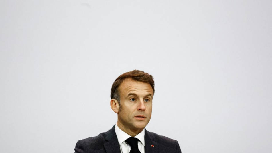 Nouveau gouvernement : Macron discute de "m&eacute;thode" avec les partis, sauf le RN et LFI