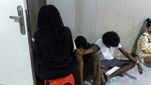Centres de cyberfraude: 64 K&eacute;nyans coinc&eacute;s &agrave; la fronti&egrave;re Birmanie-Tha&iuml;lande