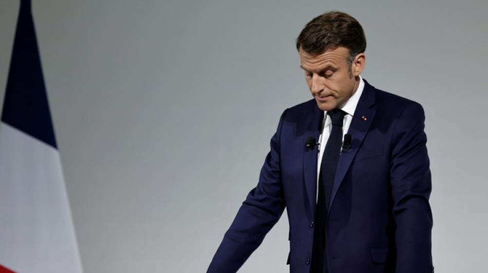 Macron lanza la campa&ntilde;a en Francia en contra de los "extremos"