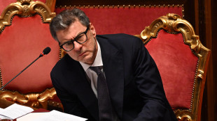 Giorgetti, 'un pò di guerra a chi non fa pace col fisco'