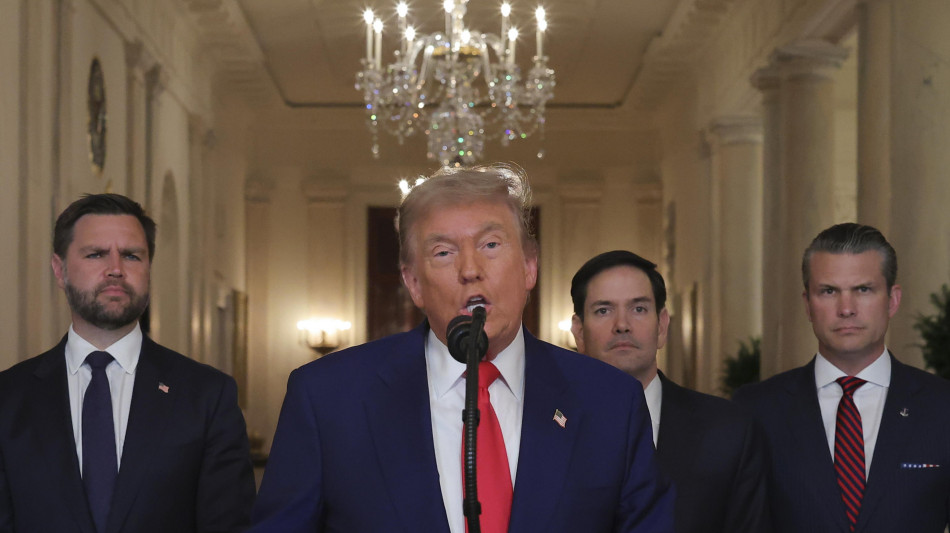Media, Trump non risponderà all'attacco dell'Iran