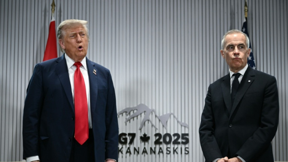 Trump threatens Canada with 35 percent tariff rate starting Aug 1