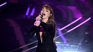 Il 105 Summer Festival apre l'estate dei tormentoni