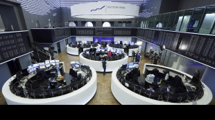 Borsa: l'Europa chiude in ordine sparso, Francoforte +0,64%