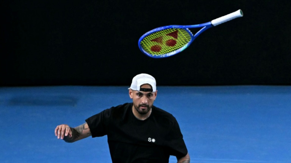 Kyrgios &eacute; eliminado na 1&ordf; rodada de duplas na Austr&aacute;lia e admite incerteza sobre sua carreira