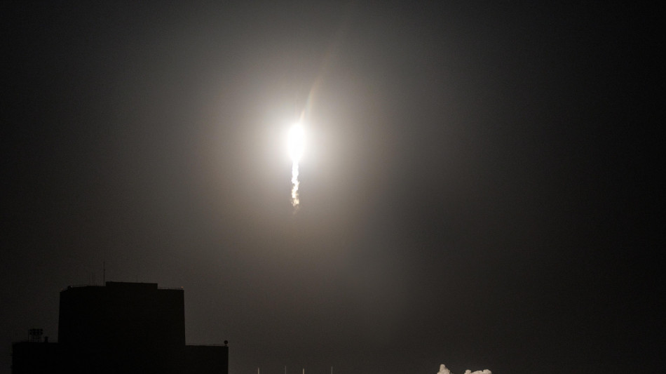 In corso il viaggio di rientro per gli astronauti della Crew-12