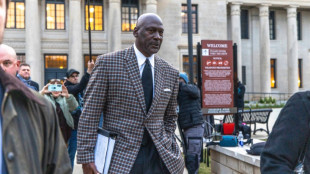 Michael Jordan e Nascar chegam a acordo ap&oacute;s longa batalha judicial antitruste