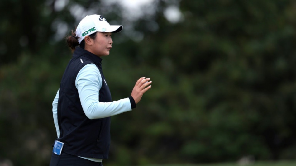 Yan and Buhai share lead at LA Championship