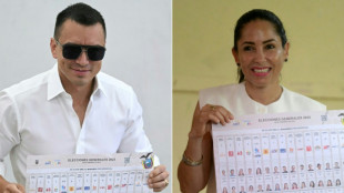 Noboa lidera escrutinio de las presidenciales en Ecuador