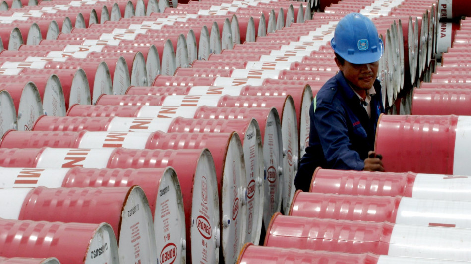 Il petrolio apre in calo a New York a 58,26 dollari