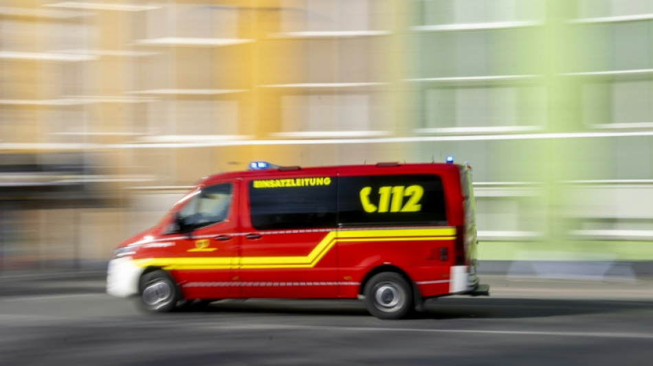 Zwei 17-J&auml;hrige sterben bei Unfall mit Sportwagen auf Landstra&szlig;e in Niedersachsen