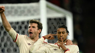 Sieg auf Schalke: M&uuml;ller "melancholisch", Kompany "rational"