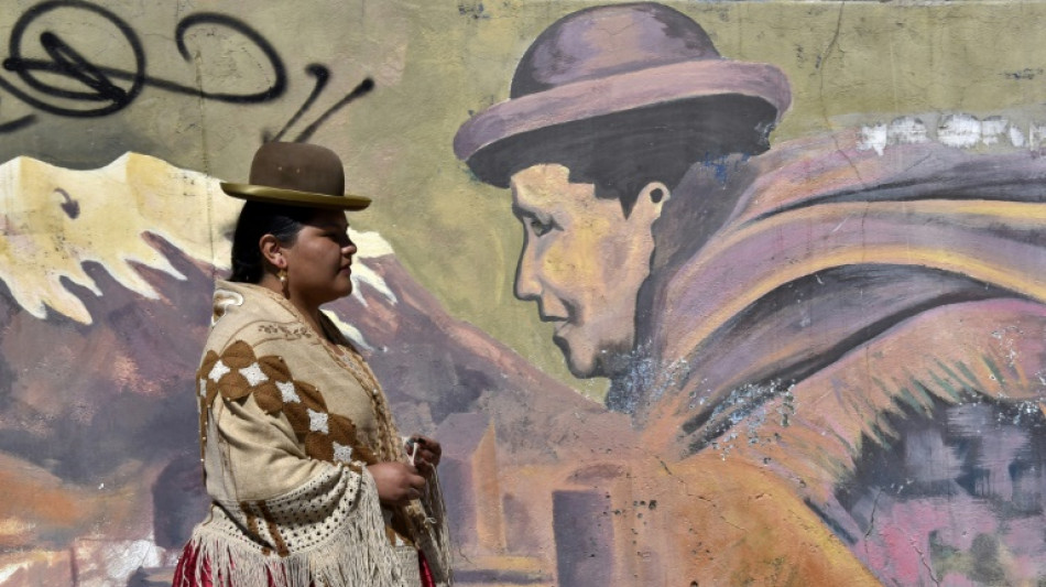 En Bolivie, les d&eacute;buts d'Alwa, premi&egrave;re rappeuse aymara
