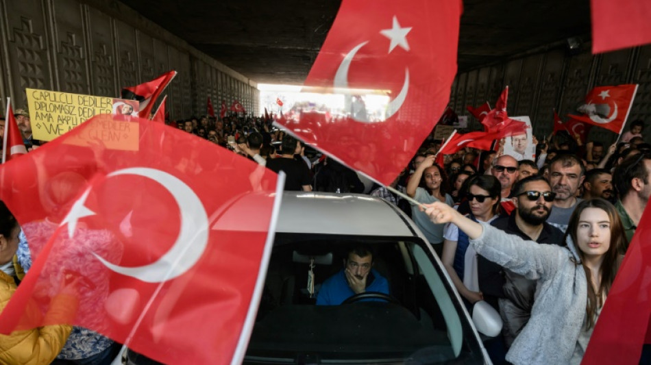Hunderttausende versammeln sich zu Protesten der Opposition in Istanbul