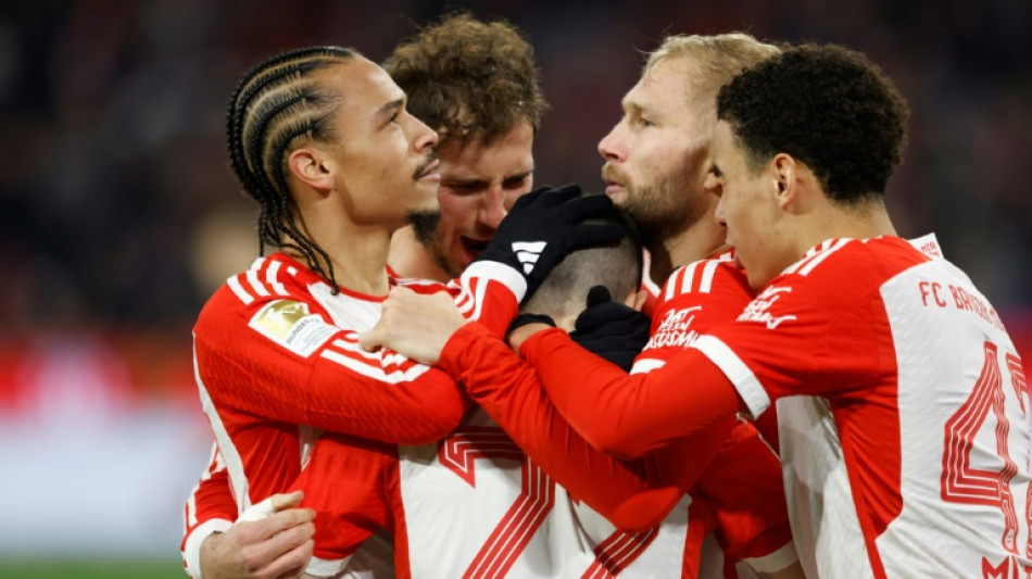 Sem direito a trope&ccedil;o, Bayern faz cl&aacute;ssico b&aacute;varo com Augsburg
