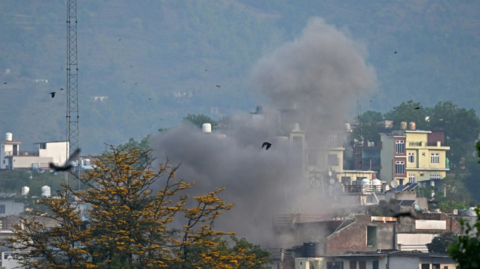 Attaques et ripostes, les op&eacute;rations militaires s'intensifient entre l'Inde et le Pakistan s'accusent d'attaques de drones