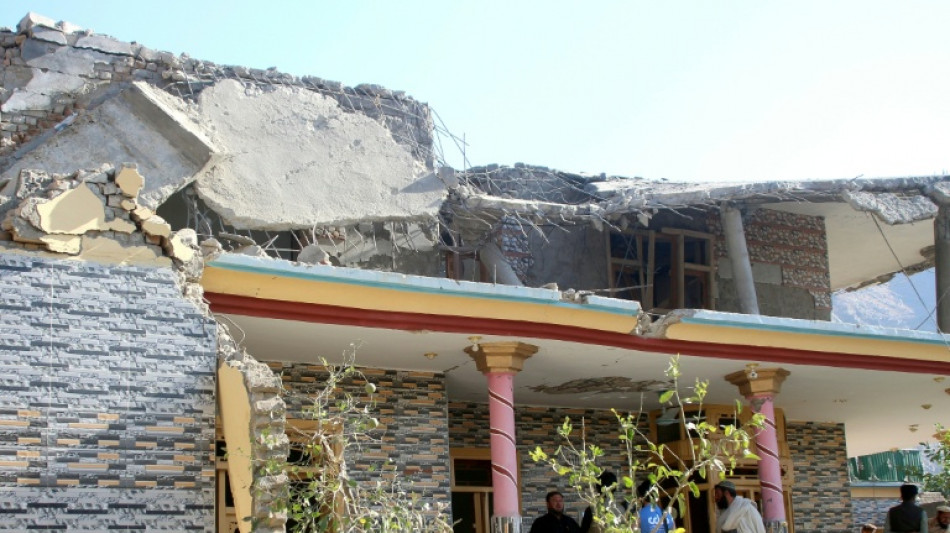 Le Pakistan dément avoir frappé l'Afghanistan, après des raids ayant fait 10 morts